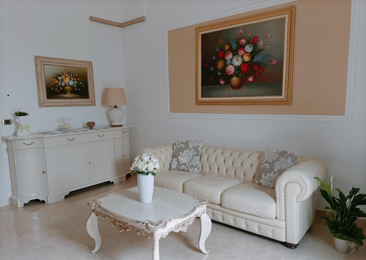 Savoia23 Bed & Breakfast Nardo Bagian luar foto
